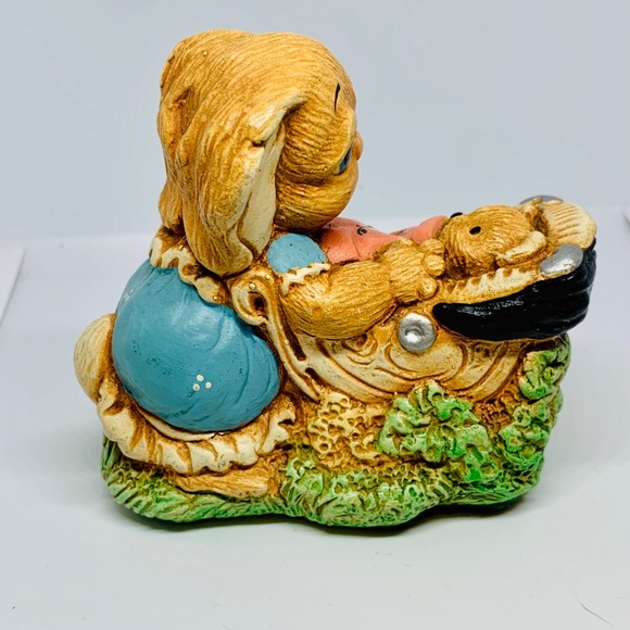 Vtg Woodlander Hand Painted Stone Ware “Baby Doll” - Picture 4 of 6